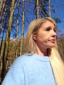 Sexy Sparkling  online show from 03/06/26, 10:21