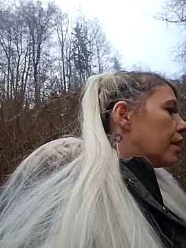 Sexy Sparkling  online show from 11/30/25, 11:11