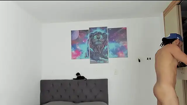 Snapshot of Louis_marley__ chatting on 01/15/26, 05:49 Louis marley online show from 01/15/26, 05:49