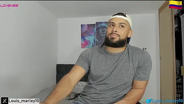 Snapshot of Louis_marley__ chatting on 02/12/26, 03:39 Louis marley online show from 02/12/26, 03:39