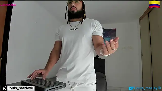 Louis marley   online show from 12/02/25, 02:19