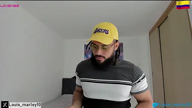 Louis marley   online show from 10/28/25, 04:06