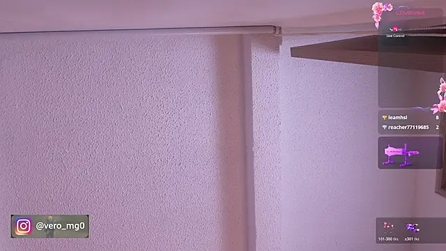 Snapshot of _Eyra chatting on 01/11/26, 02:29 Eyra online show from 01/11/26, 02:29