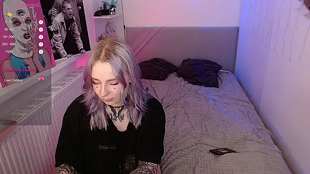 soalice online show from 03/11/26, 02:44