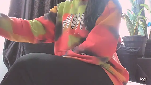 MYFAVOURITESTRAGER online show from 11/12/25, 03:27