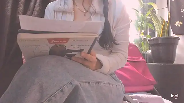 MYFAVOURITESTRAGER online show from 11/26/25, 04:18