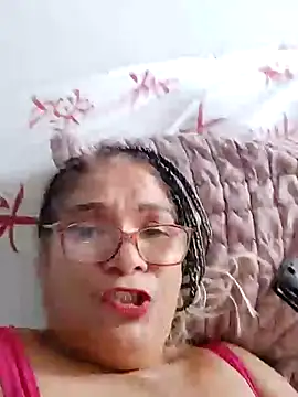 Snapshot of Delicy1 chatting on 02/07/25, 04:24 Delicy1 online show from 02/07/25, 04:24
