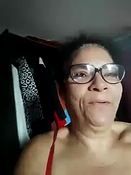 Snapshot of Delicy1 chatting on 09/20/25, 10:53 Delicy1 online show from 09/20/25, 10:53