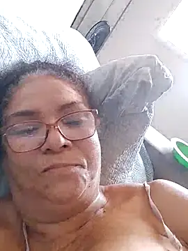 Snapshot of Delicy1 chatting on 01/27/25, 12:26 Delicy1 online show from 01/27/25, 12:26