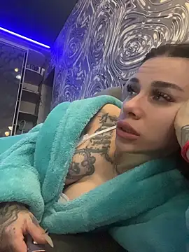 Queen of pain online show from 01/13/26, 07:45