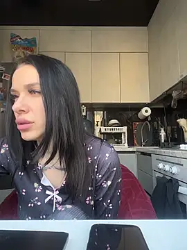 Queen of pain online show from 03/10/26, 06:50