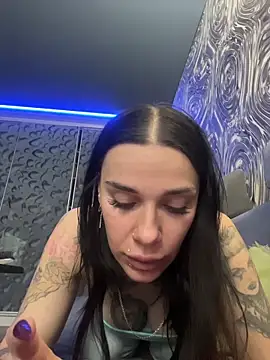 Queen of pain online show from 05/14/26, 06:43