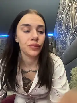 Queen of pain online show from 03/01/26, 06:57