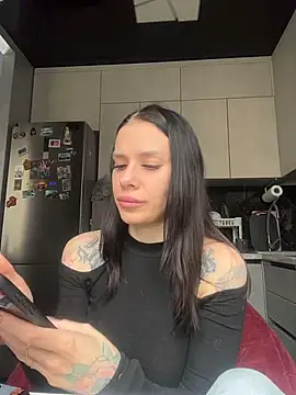 Queen of pain online show from 03/25/26, 07:08