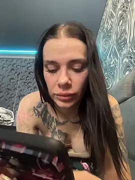 Queen of pain online show from 02/05/26, 06:20