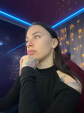 Queen of pain online show from 11/06/25, 07:12