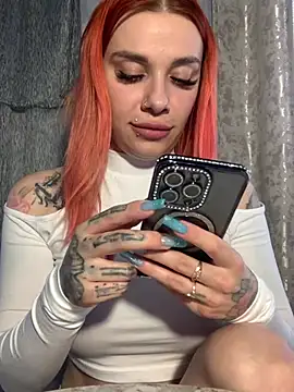 Snapshot of Queen_of_pain chatting on 03/17/25, 10:38 Queen of pain online show from 03/17/25, 10:38