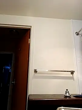 Snapshot of blkhereforall chatting on 01/10/26, 04:02 blkhereforall online show from 01/10/26, 04:02