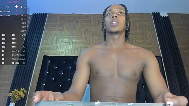 Snapshot of DominicSccott chatting on 01/19/26, 01:37 DominicSccott online show from 01/19/26, 01:37