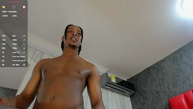 Snapshot of DominicSccott chatting on 10/25/25, 12:50 DominicSccott online show from 10/25/25, 12:50