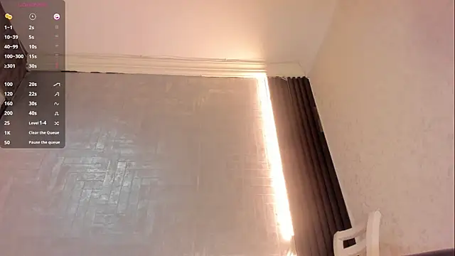 Snapshot of DominicSccott chatting on 06/28/26, 01:17 DominicSccott online show from 06/28/26, 01:17