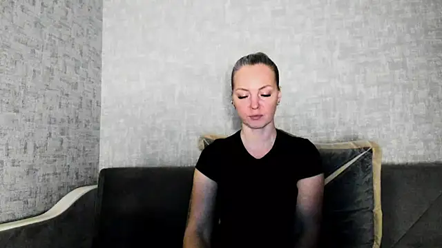 iam Venus online show from 03/27/26, 03:46