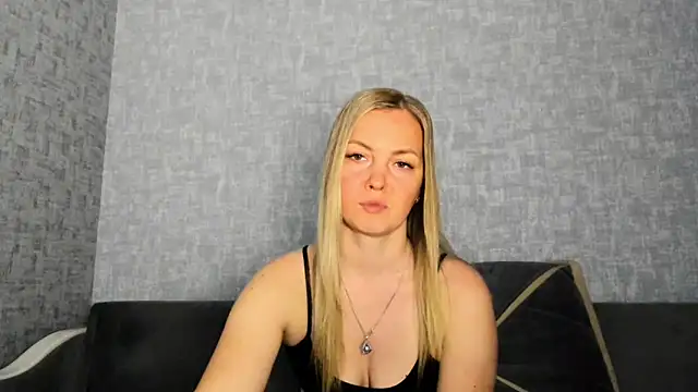 iam Venus online show from 05/06/26, 03:27