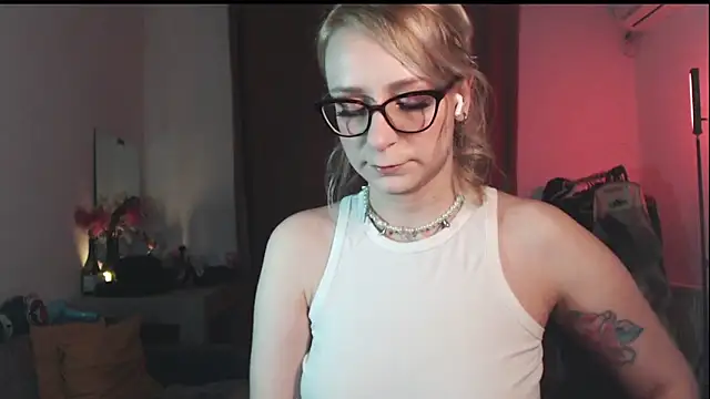 welliza online show from 02/05/26, 03:02