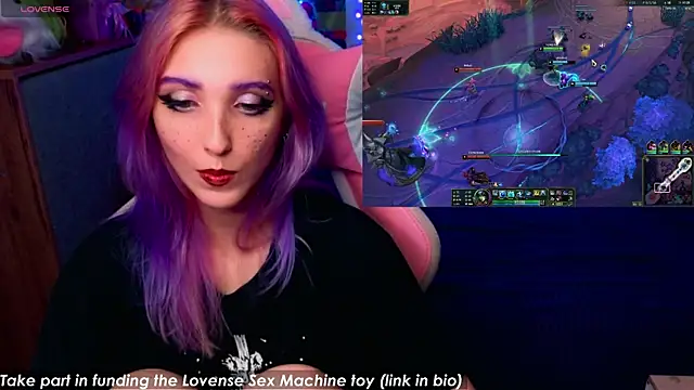 Snapshot of Violet_Noir chatting on 09/10/25, 05:23 Violet Noir online show from 09/10/25, 05:23