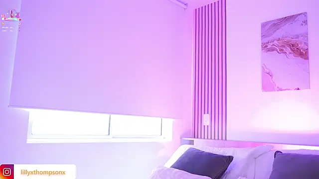 LillyThompson online show from 10/02/25, 08:56