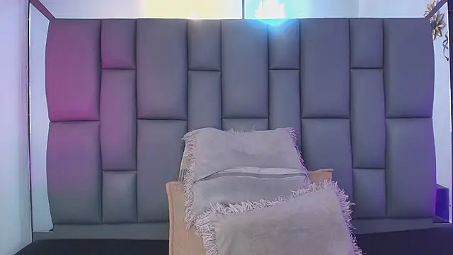  MiaBrown  online show from 02/09/26, 12:14