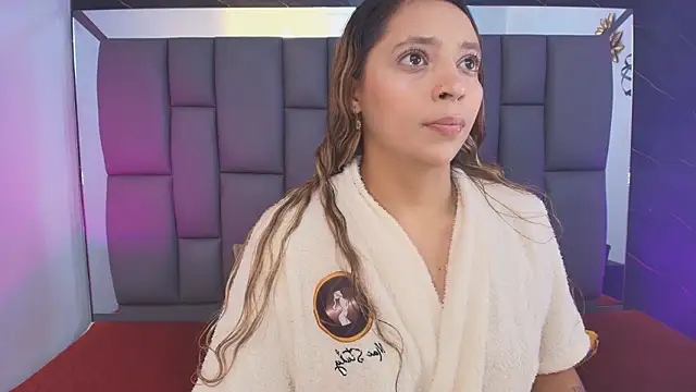  MiaBrown  online show from 02/03/26, 12:10