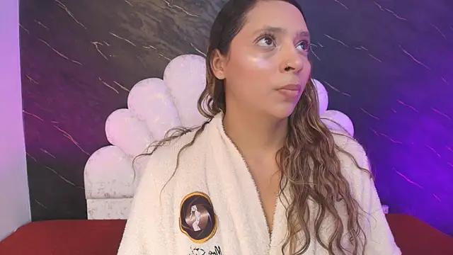  MiaBrown  online show from 04/08/26, 12:06