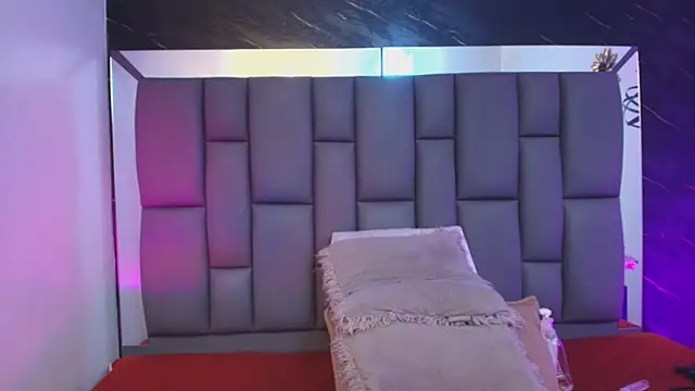  MiaBrown  online show from 02/17/26, 12:02