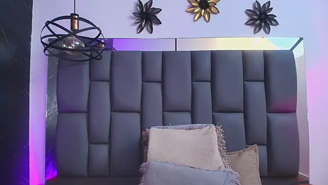  MiaBrown  online show from 01/10/26, 12:11