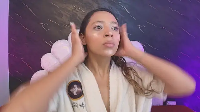  MiaBrown  online show from 04/10/26, 12:12