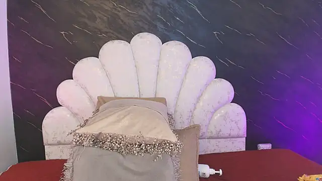  MiaBrown  online show from 03/26/26, 12:14