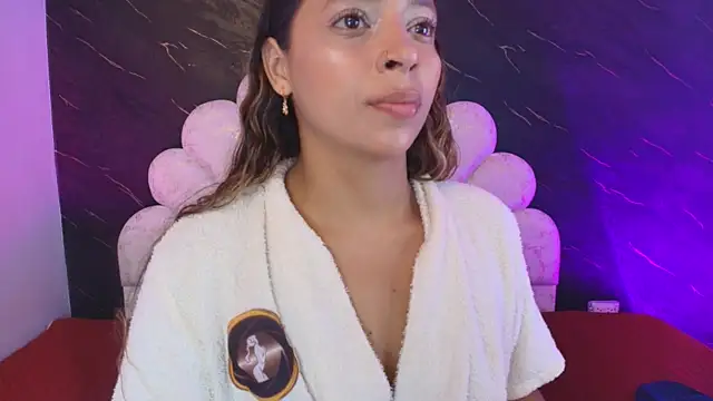  MiaBrown  online show from 05/19/26, 12:12