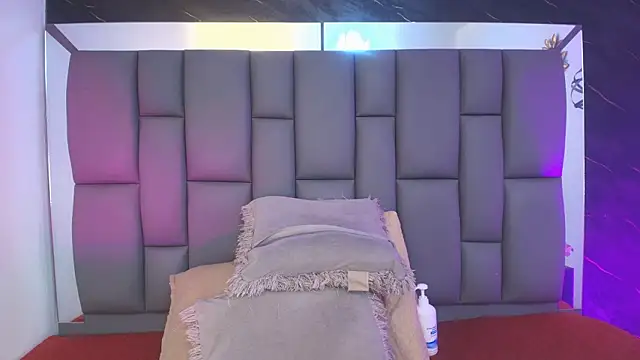  MiaBrown  online show from 02/24/26, 12:06