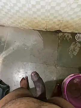 Snapshot of Honeydick7 chatting on 03/02/25, 03:56 Honeydick7 online show from 03/02/25, 03:56