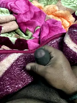 Snapshot of Honeydick7 chatting on 10/14/25, 06:08 Honeydick7 online show from 10/14/25, 06:08