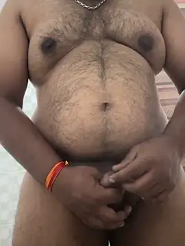 Snapshot of Honeydick7 chatting on 11/06/25, 03:43 Honeydick7 online show from 11/06/25, 03:43