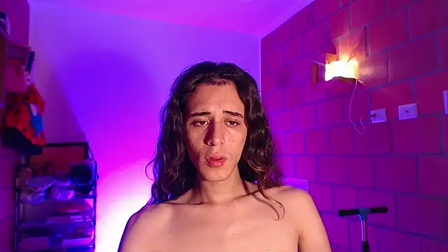 dussan online show from 03/18/25, 08:17