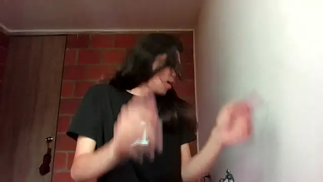 dussan online show from 10/04/25, 02:40