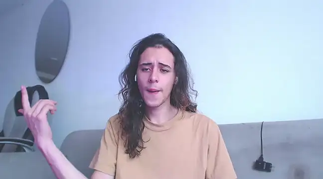 dussan online show from 02/26/25, 06:48