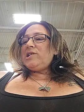 angelbaby1998 online show from 04/11/26, 12:40