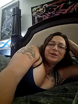 angelbaby1998 online show from 04/13/26, 04:22