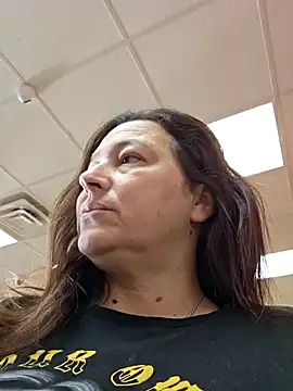 angelbaby1998 online show from 12/29/24, 08:48