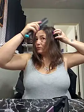 angelbaby1998 online show from 01/10/25, 07:54