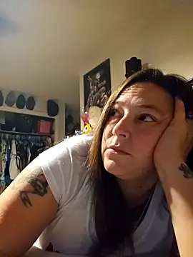 angelbaby1998 online show from 01/20/25, 07:25